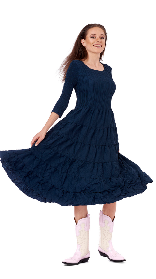 Mode Alquema Plissé Kleid