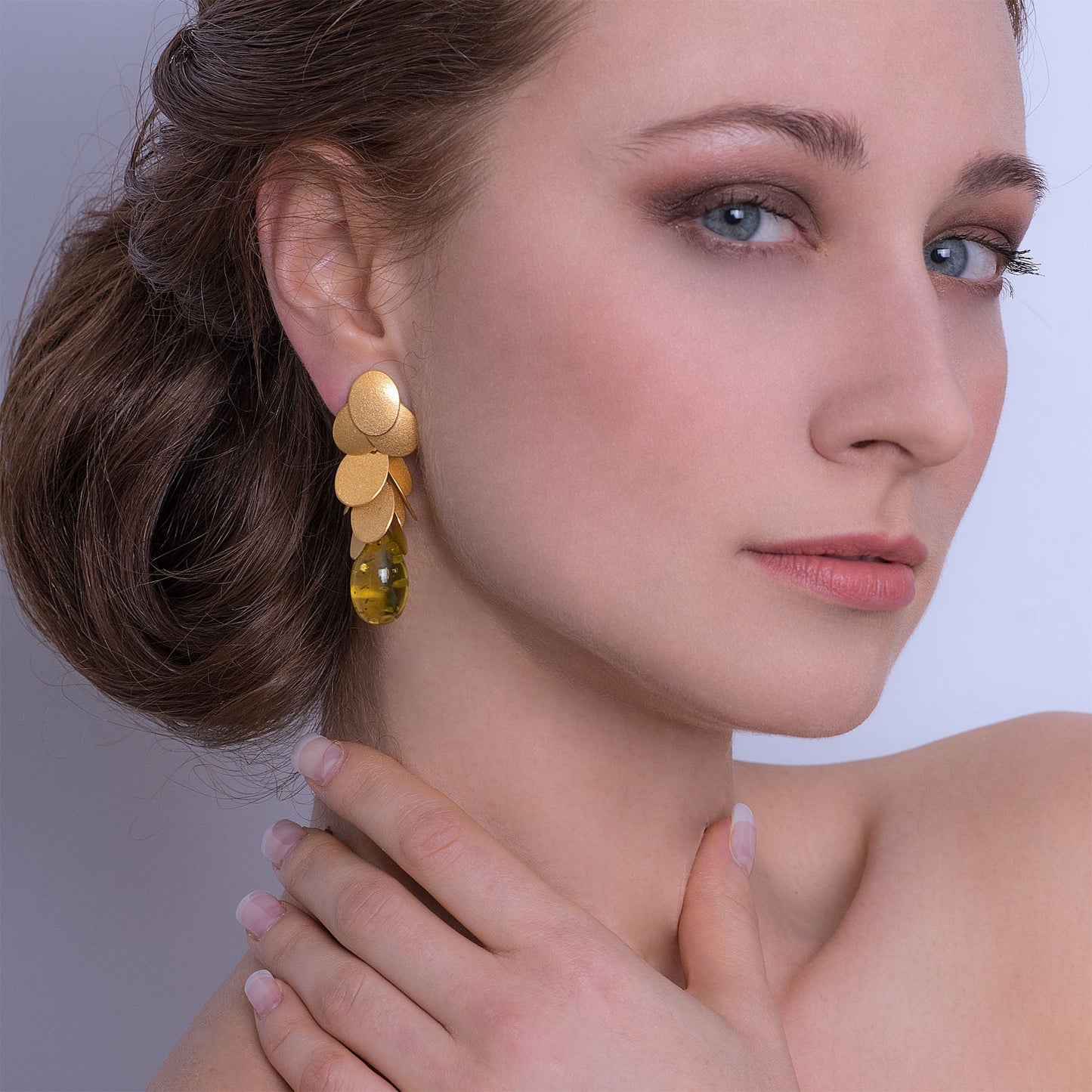 Schmuck Andrea Frahm Ohrschmuck LEAVES Silber, goldplattiert mit Süsswasser-Perle