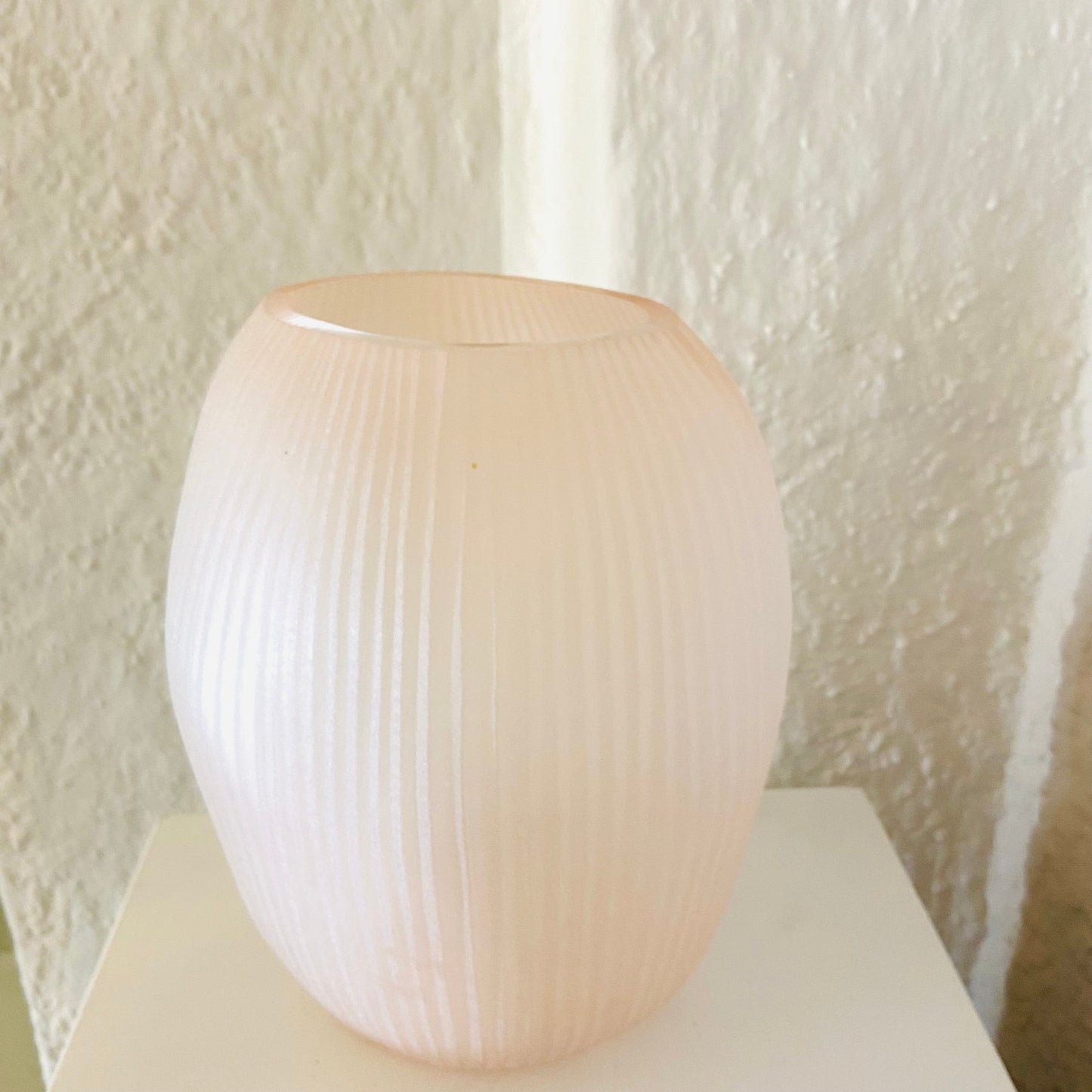 GUAXS Vase | NAGAA L - rosée | Glas, mundgeblasen und von Hand geschliffen