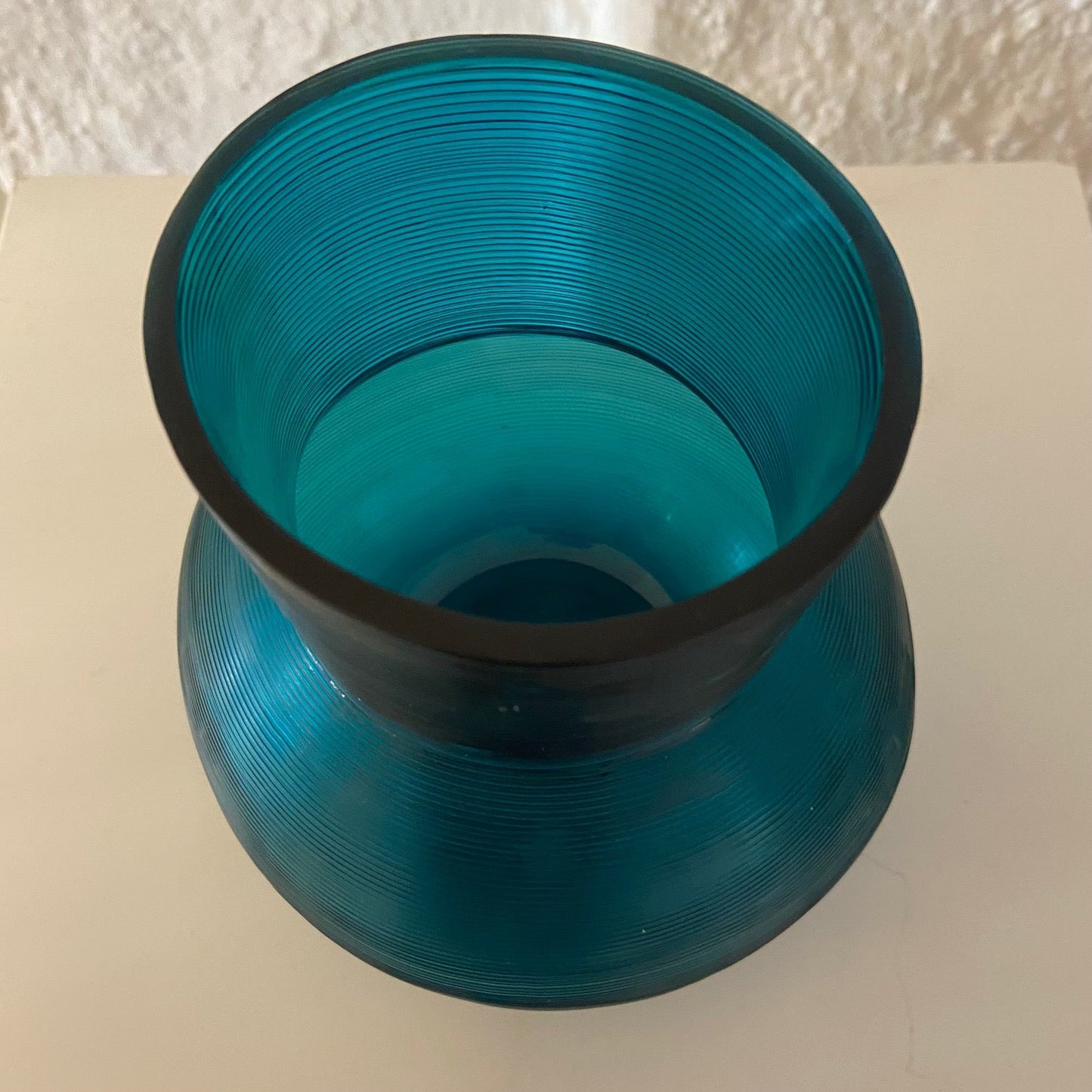 GUAXS Vase | YEOLA S - blau | Glas, mundgeblasen und von Hand geschliffen