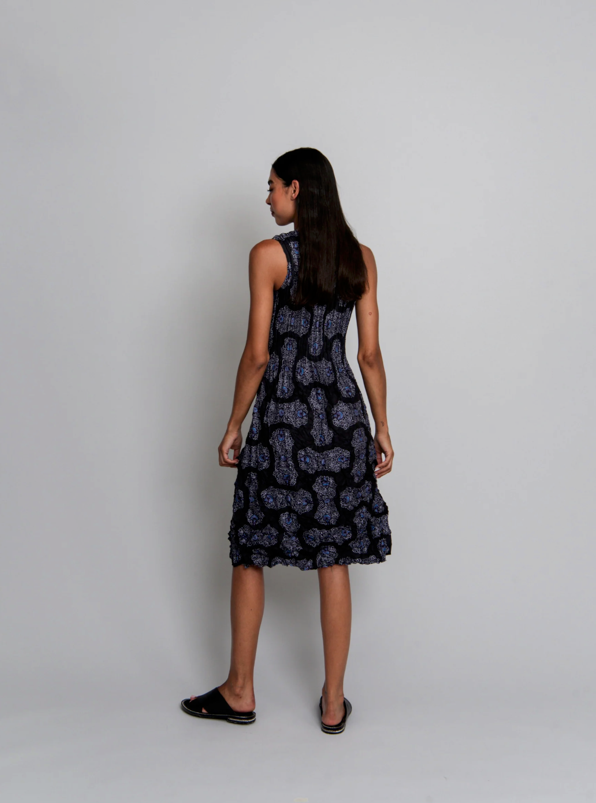 Mode Alquema Plissé Kleid - COSMOS STAR