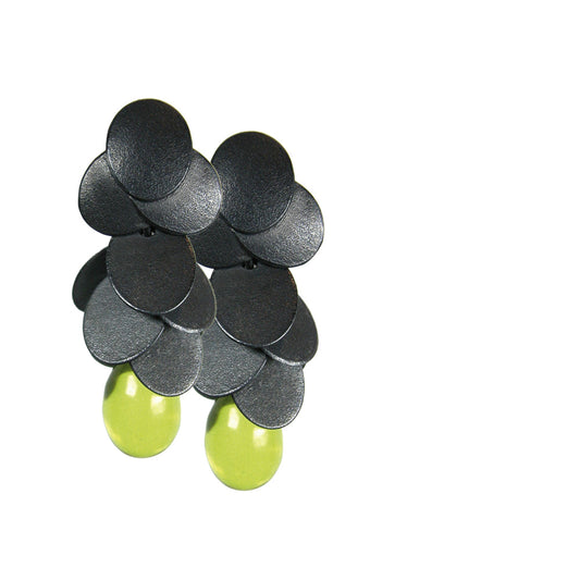 Ohrschmuck LEAVES Silber, brüniert mit grünem Bernstein